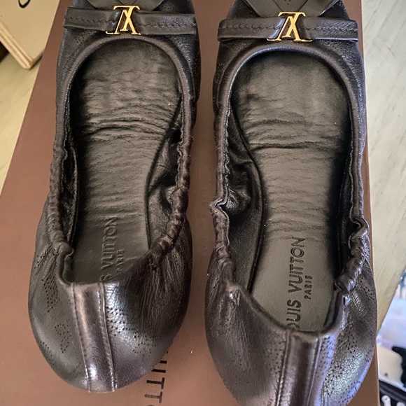 Authentic Louis Vuitton Elba Ballerina Flats, Black size 34.5, Preowned. - Picture 3 of 5